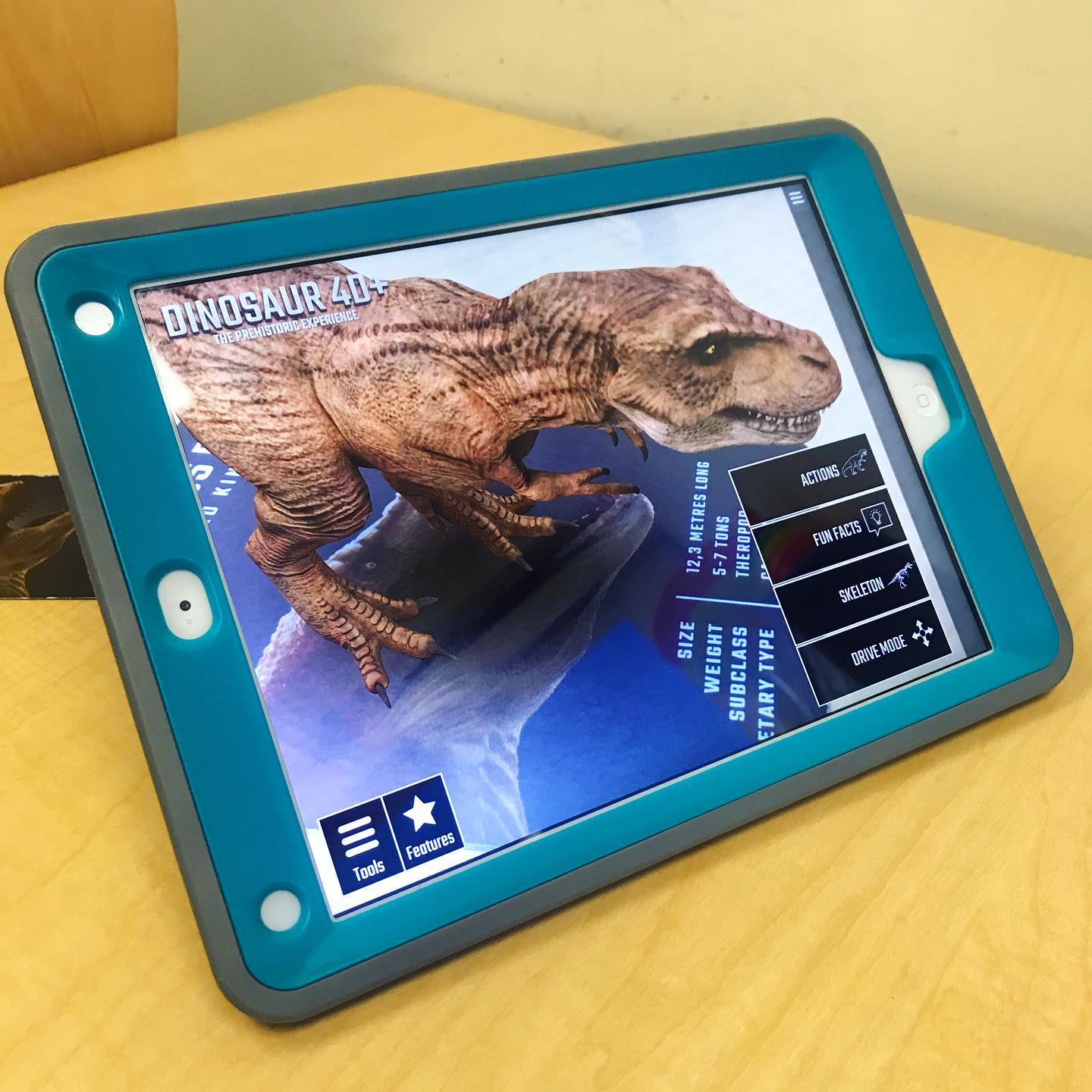 dinosaurs 4D+ virtual reality cards iPad